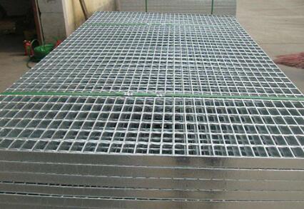鍍鋅鋼格板原來有這些優(yōu)勢(shì)