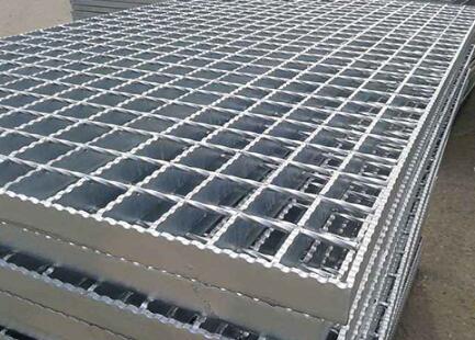 鋼格柵有哪些明顯的優(yōu)點(diǎn)